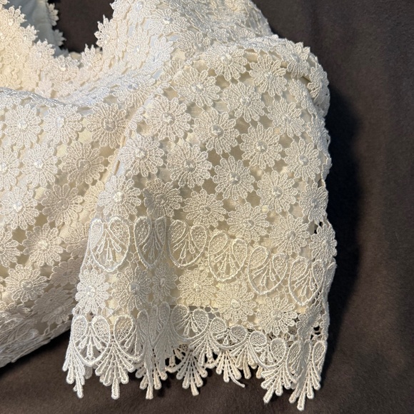 Vintage silk wedding gown, Galina, size 12/14 - Picture 4 of 9